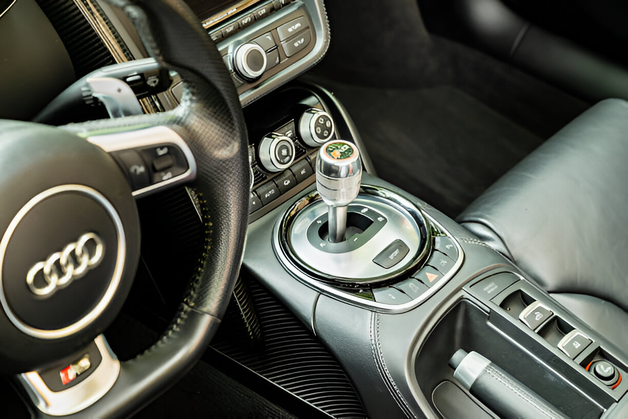 Audi R8 V10